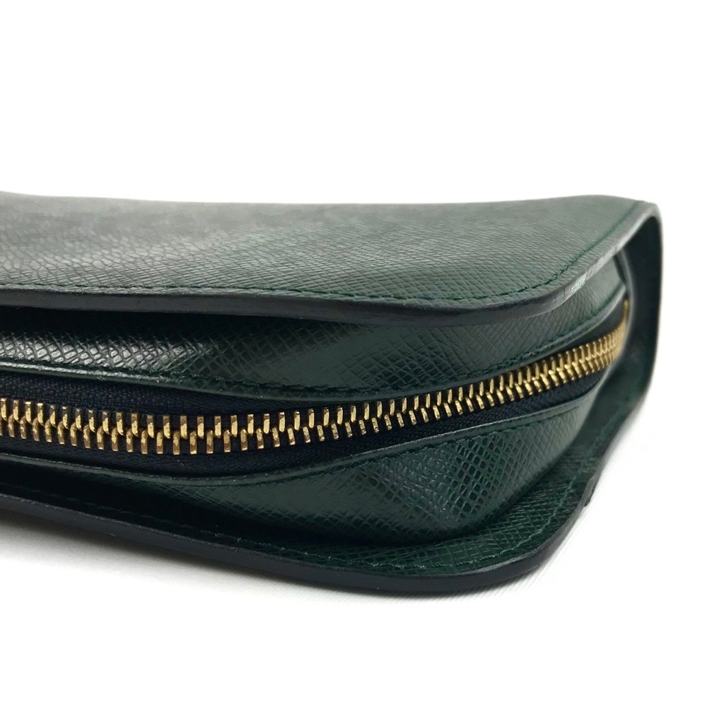 {Louis Vuitton} Epicea Taiga Leather Baikal Bag - Picture 3 of 8